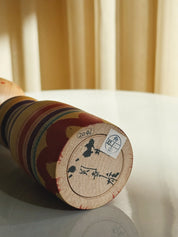 Vintage Kokeshi Dukke Nr. 235 fra Japan – Håndlavet | H 18 cm Studio Hafnia