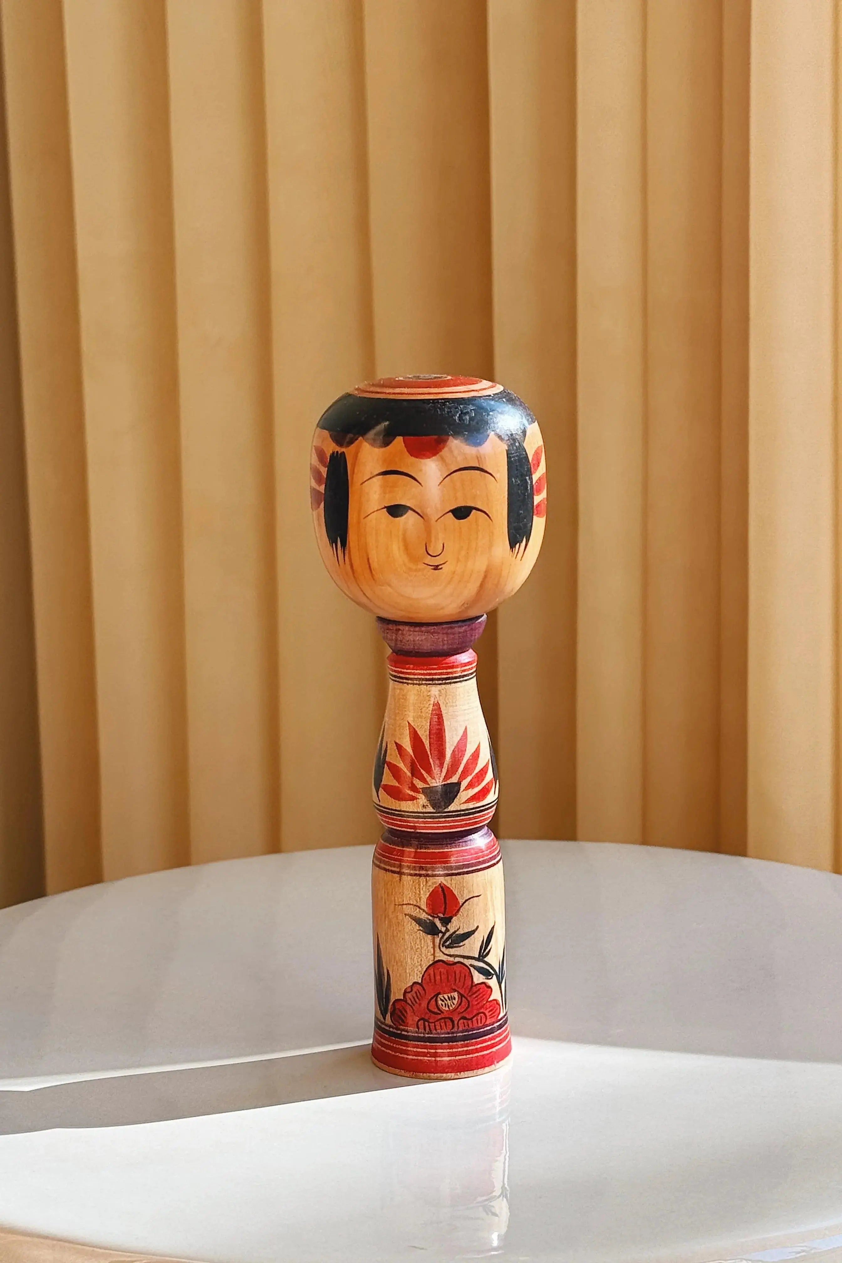 Vintage Kokeshi Dukke Nr. 237 fra Japan – Håndlavet | H 18 cm Studio Hafnia