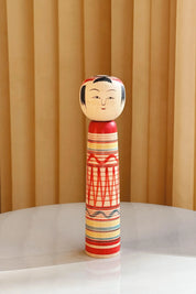 Vintage Kokeshi Dukke Nr. 238 fra Japan – Håndlavet | H 18,5 cm Studio Hafnia
