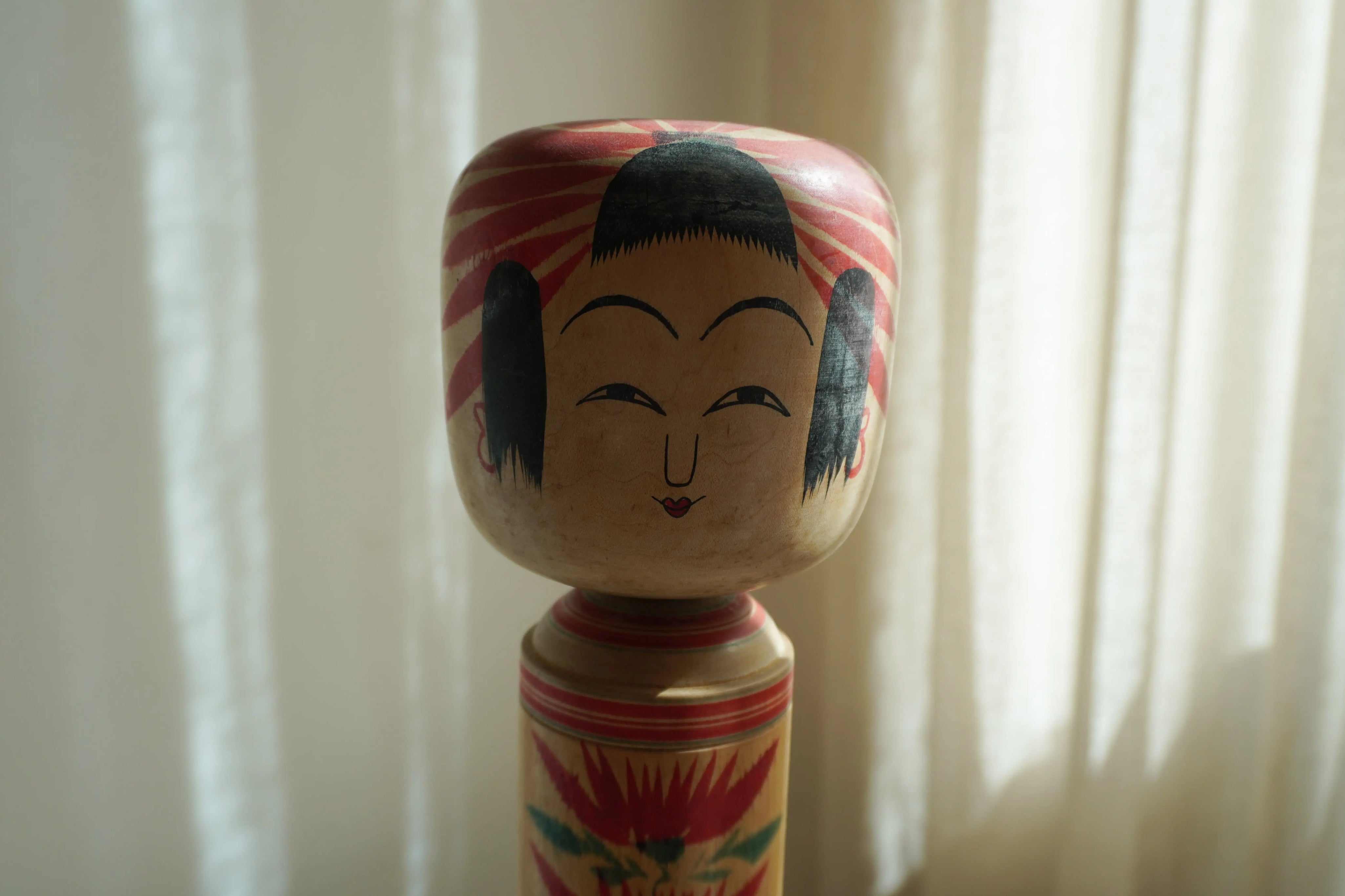 Vintage Kokeshi Dukke Nr. 245 fra Japan – Håndlavet | H 38 cm Studio Hafnia