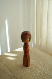 Vintage Kokeshi Dukke Nr. 248 fra Japan – Håndlavet | H 21,5 cm