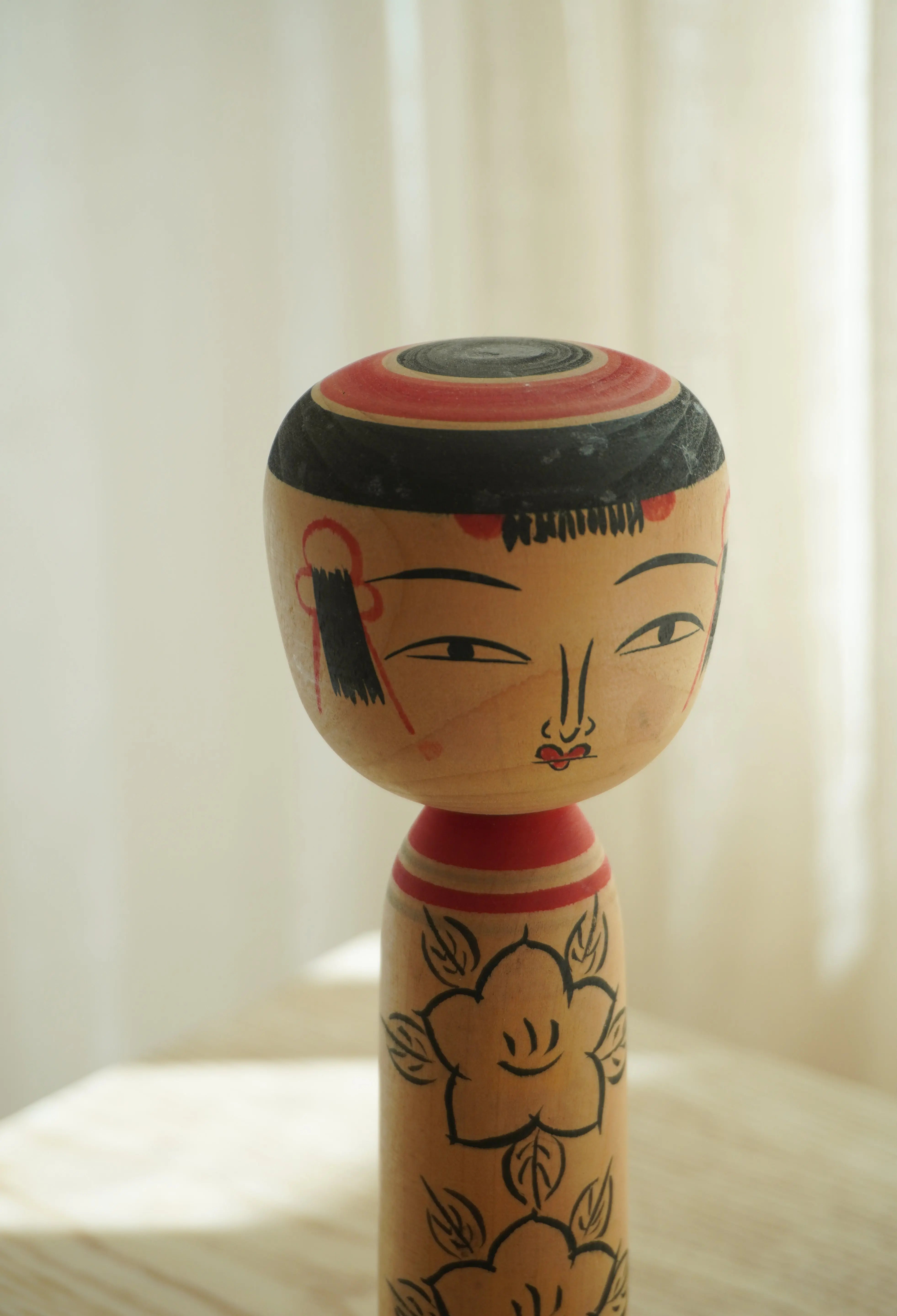 Vintage Kokeshi Dukke Nr. 249 fra Japan – Håndlavet | H 21,5 cm