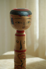Vintage Kokeshi Doll No. 250 from Japan – Handmade | H 21.5 cm