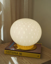 Vintage Murano Bullicante Globe Bordlampe | Hvid H21,5 cm