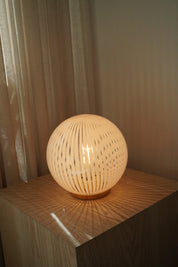Vintage Murano Filigrana Globe Table Lamp | White H22 cm