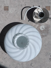 Vintage Murano Plafond Loftslampe/Væglampe i Hvidt Swirl Glas | Ø24 cm Studio Hafnia