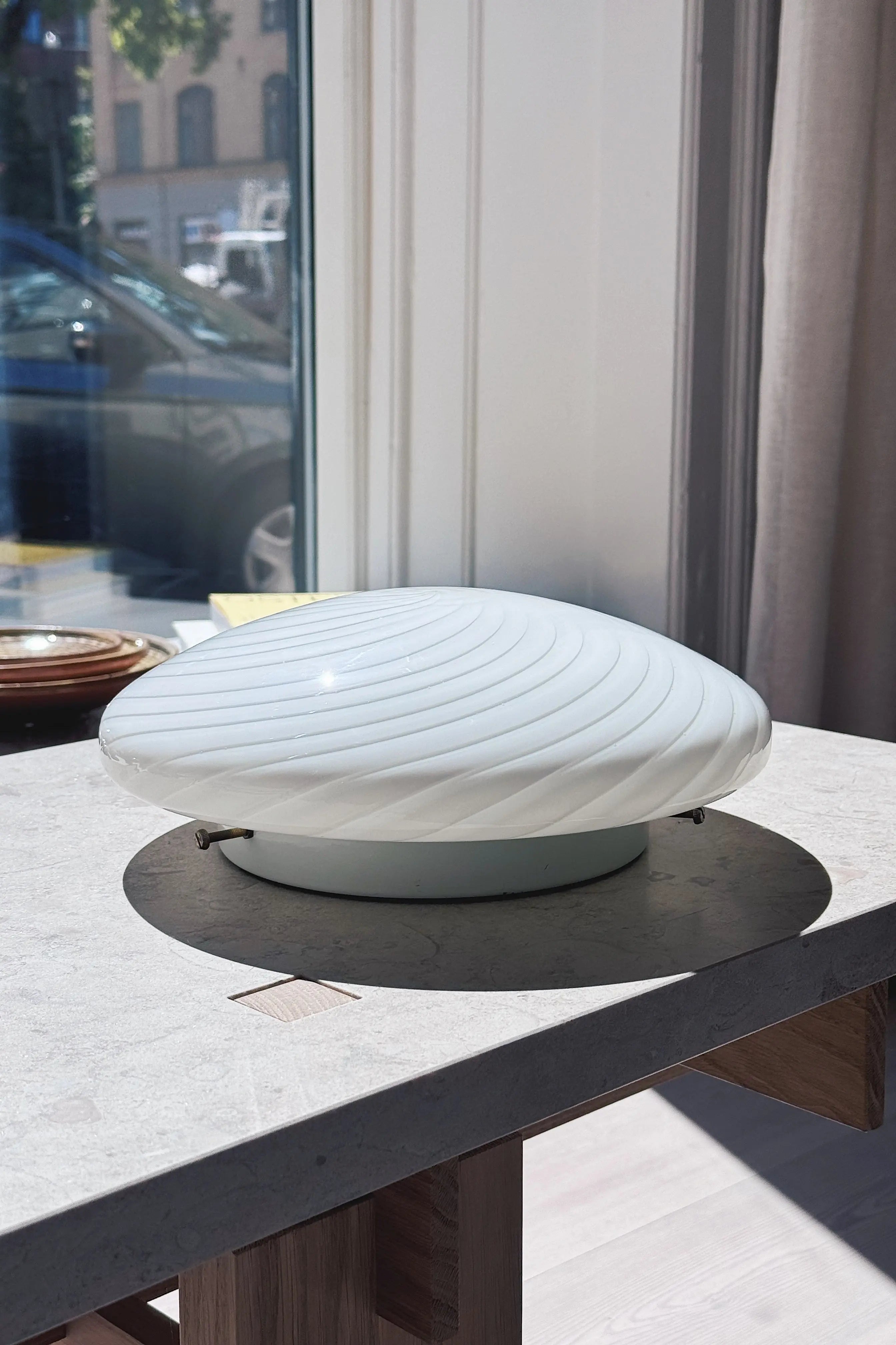 Væglampe i Hvidt Swirl Glas | Ø27 cm Studio Hafnia