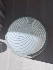 Vintage Murano Plafond Loftslampe/Væglampe i Hvidt Swirl Glas | Ø29 cm Studio Hafnia