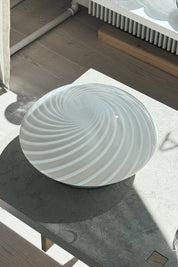 Vintage Murano Plafond Loftslampe/Væglampe i Hvidt Swirl Glas | Ø29 cm Studio Hafnia