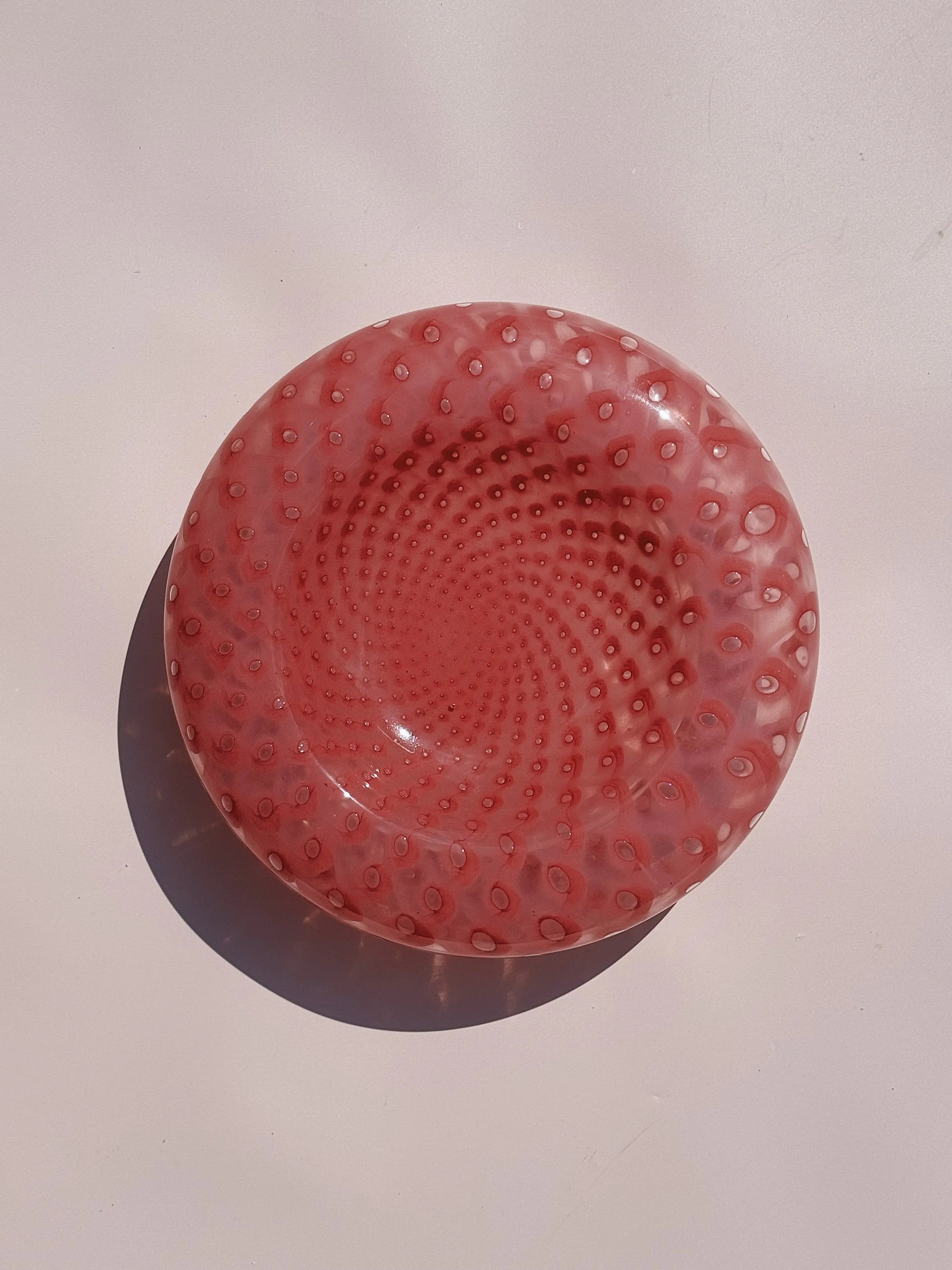 Vintage Murano Skål i Pink med Optiske Mønstre | D24 cm Studio Hafnia