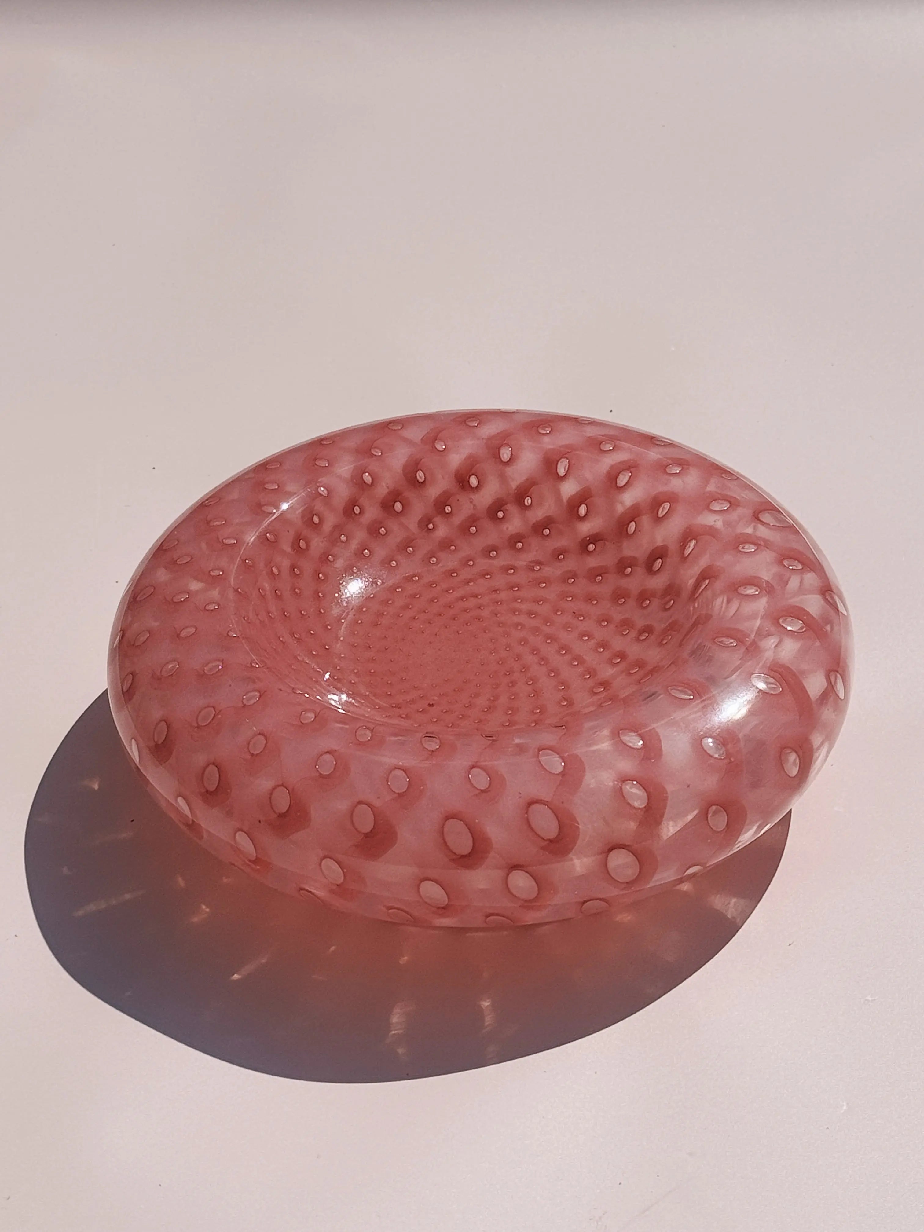 Vintage Murano Skål i Pink med Optiske Mønstre | D24 cm Studio Hafnia