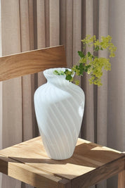 Vintage Murano Swirl Vase | Hvid H33 cm