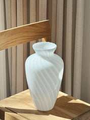 Vintage Murano Swirl Vase | Hvid H33 cm