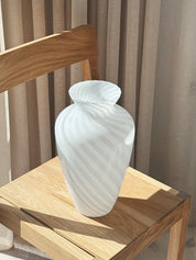 Vintage Murano Swirl Vase | Hvid H33,5 cm