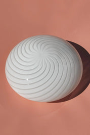Vintage Murano plafondlampe i hvidt swirl-glas | Loft- og væglampe Ø30 cm Studio Hafnia
