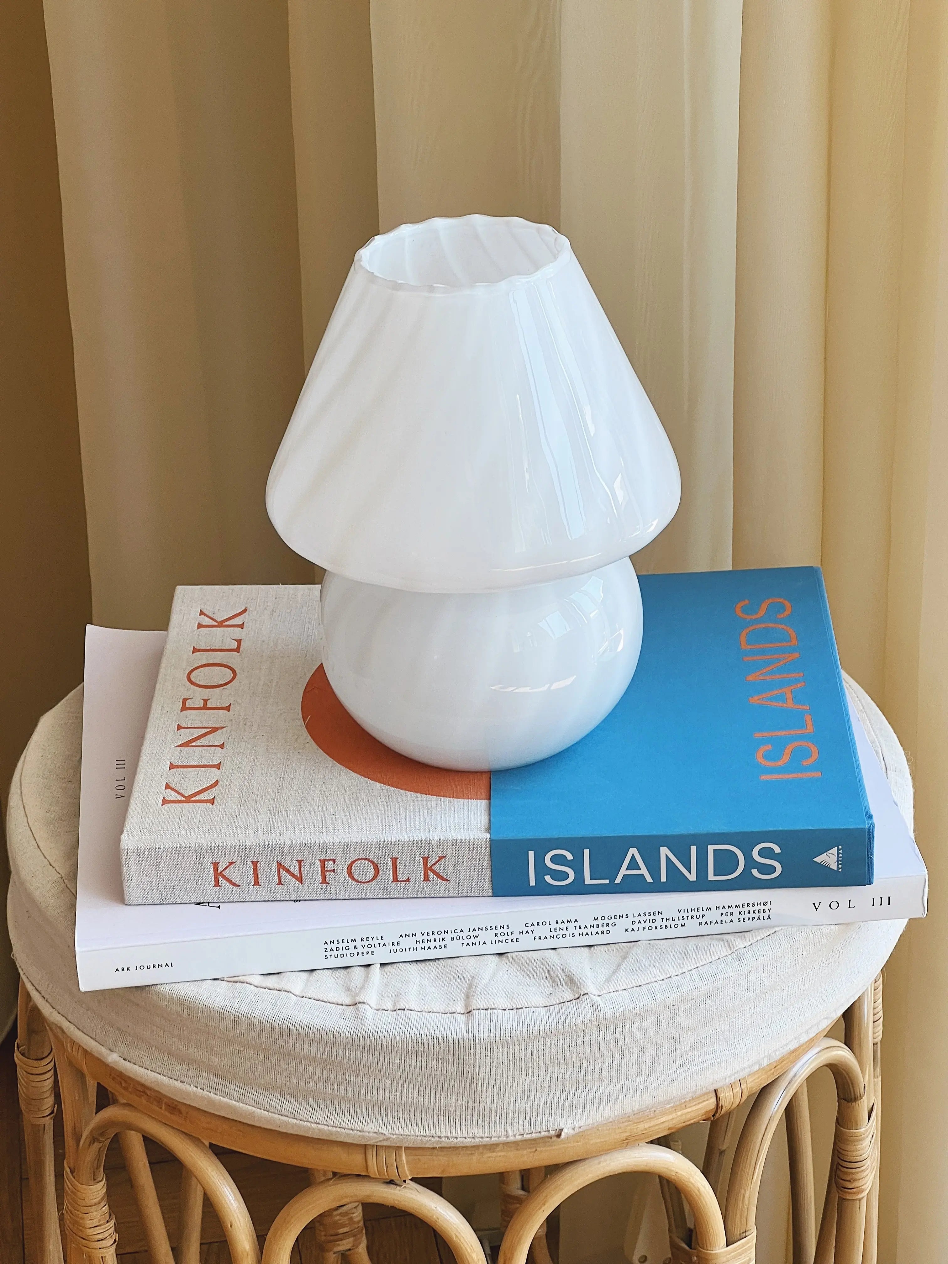 Vintage murano baby mushroom bordlampe | Hvid, H19.5 cm Murano
