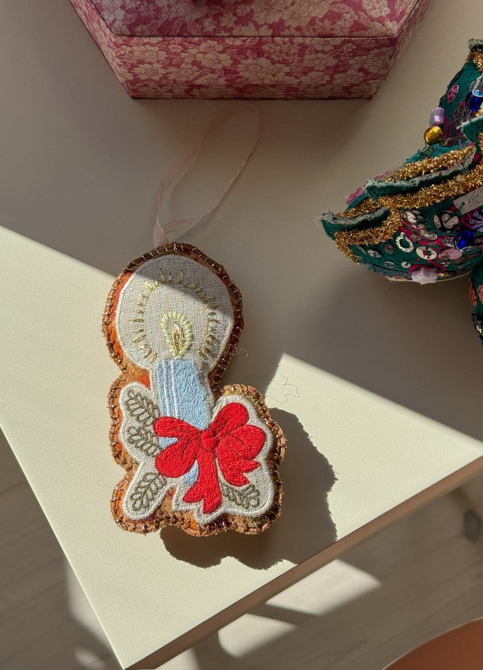 Sissel Edelbo | Silke Juleornament med Lys | Annie No. 9 Sissel Edelbo