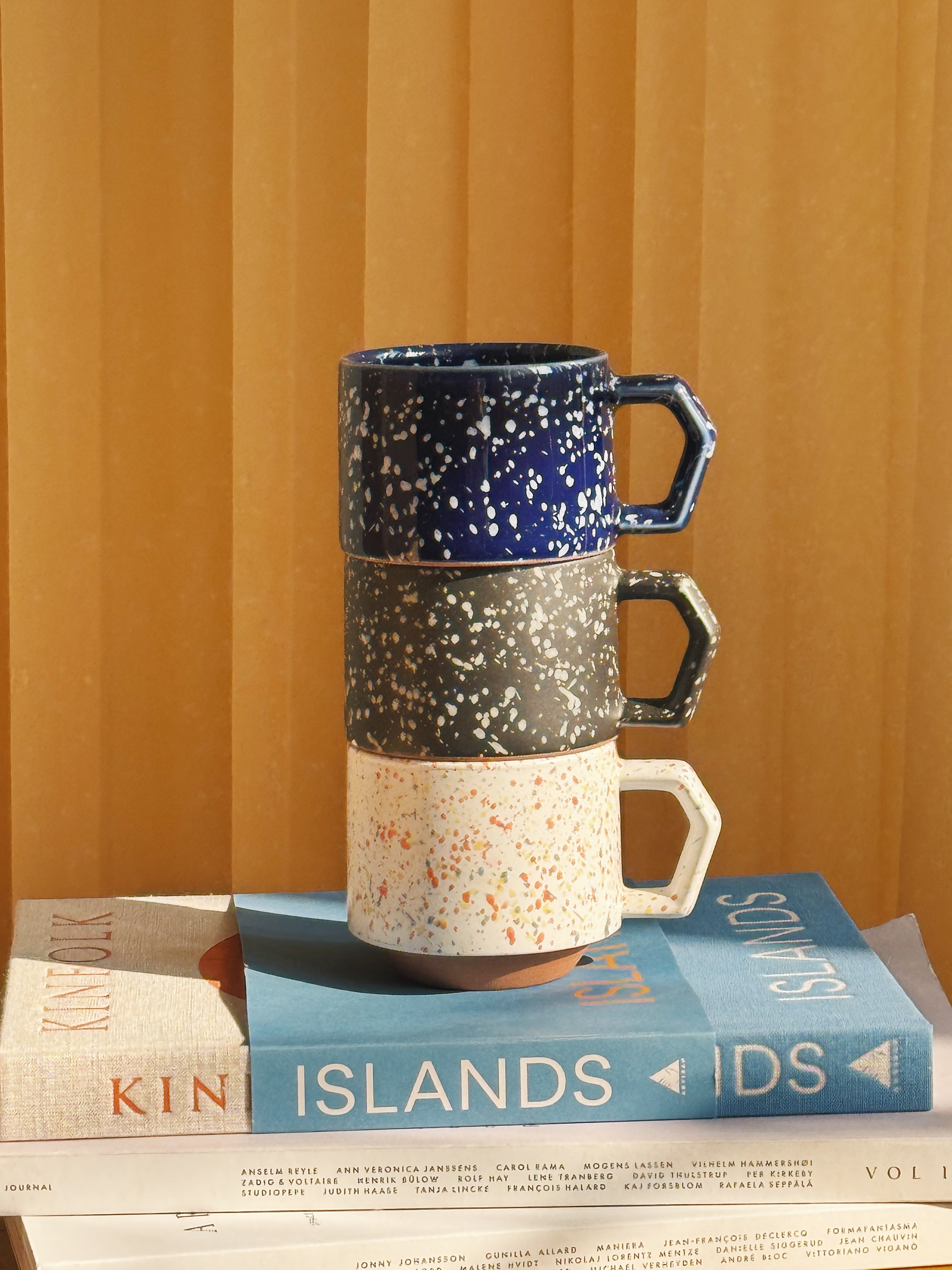 chips-japan-stackable-mugs-minoyaki-porcelain.jpg