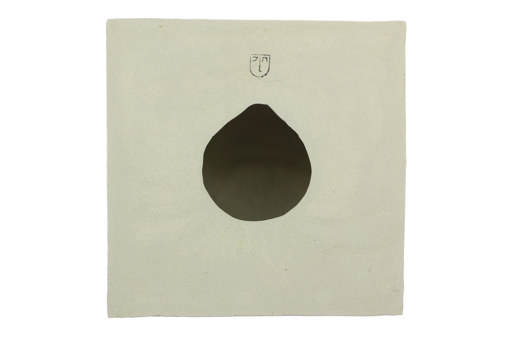 Laoru Laoru | Bookend Eye Mouth: Firkantet bogstøtte mund i glaseret stentøjsler i AntiqueWhite Studio Hafnia