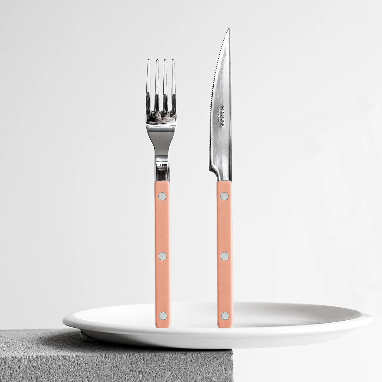 Bistrot Solid Bestiksæt 4 dele | Nude Pink (ferskenfarvet) Sabre Paris