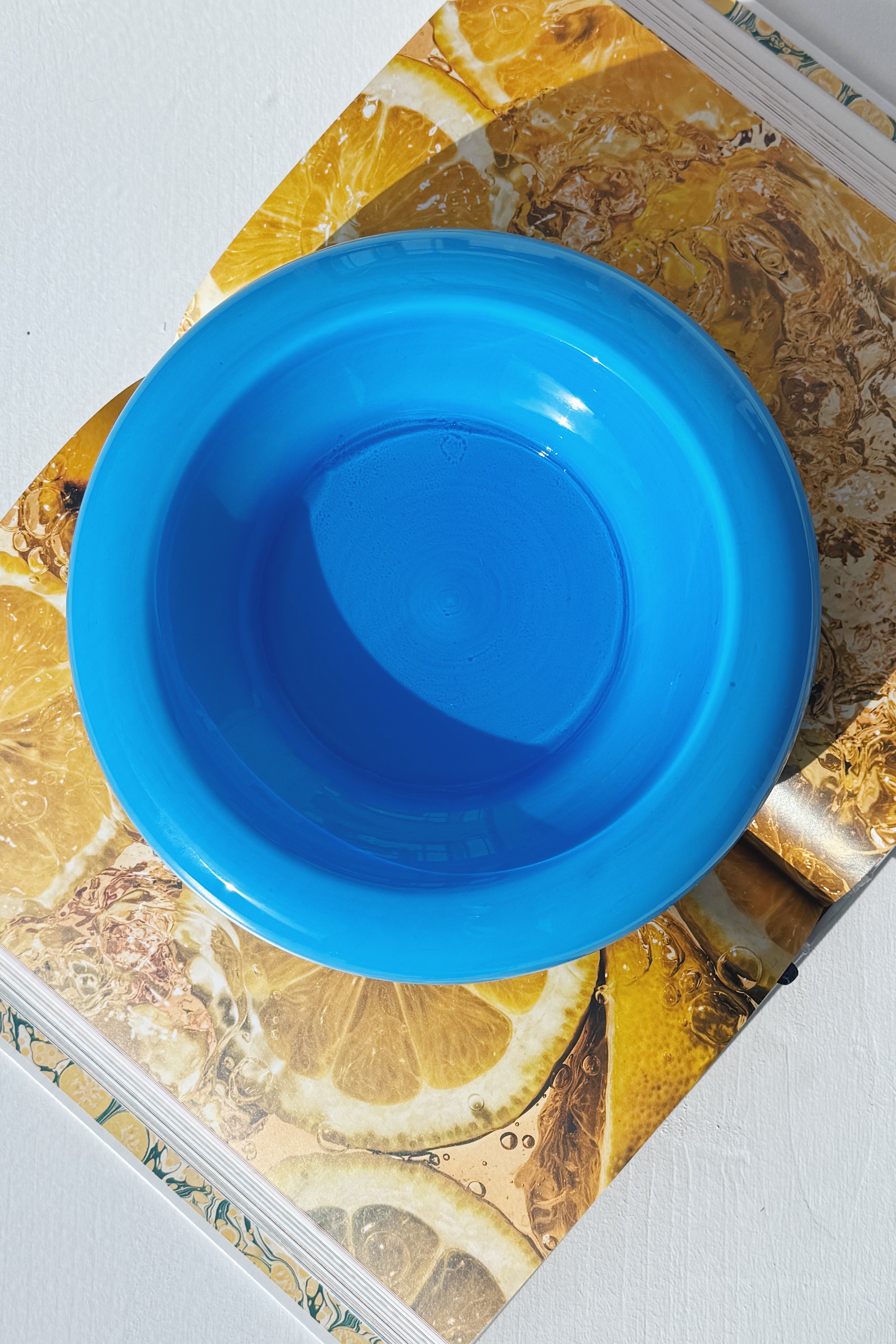 Vintage Murano bowl in blue opaline glass Ø22 cm – handblown Italian glass