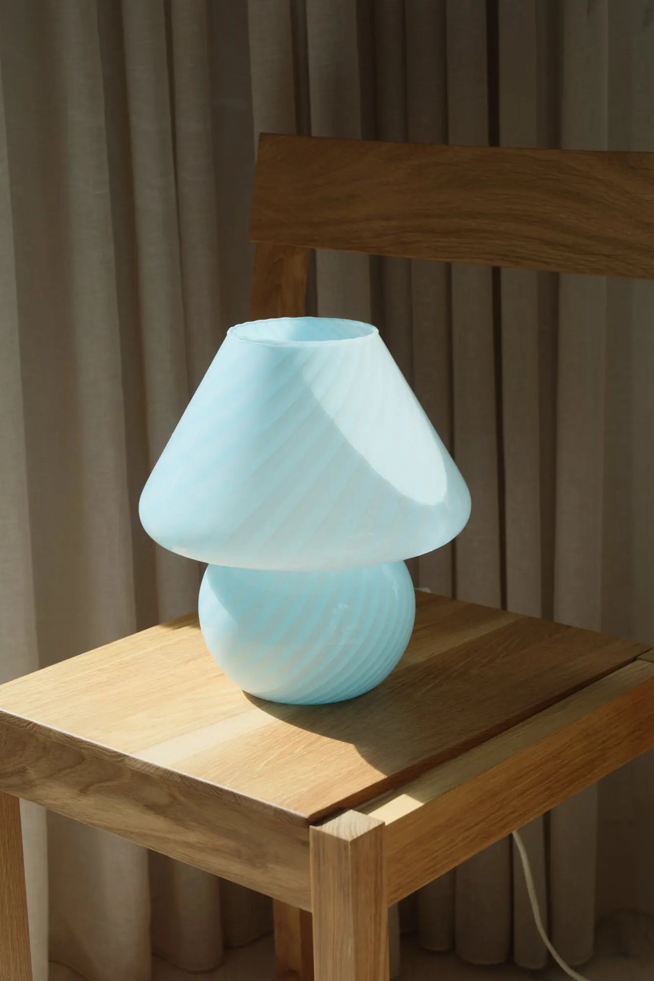 Vintage Murano mushroom table lamp in light blue swirl glass, H26 cm