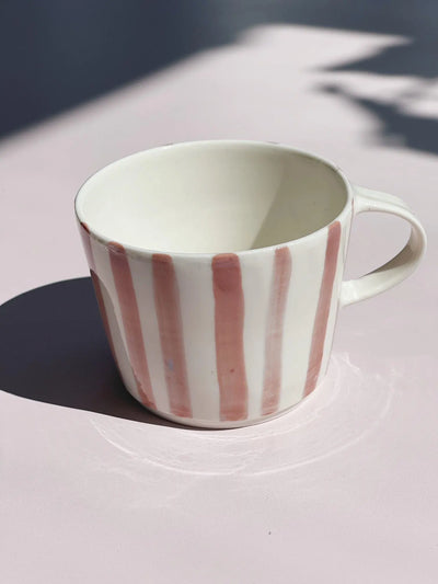 Ann-Louise Roman kop i keramik | Pink Striber Ann-Louise Roman
