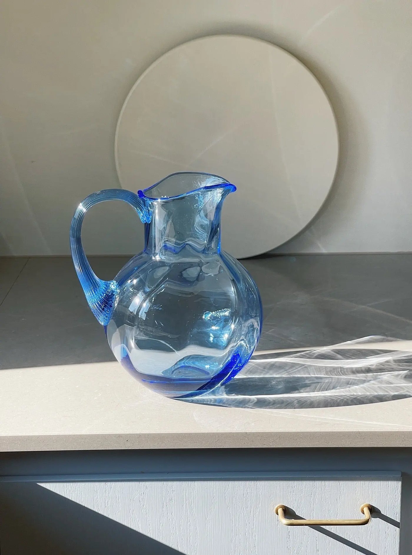 Anna von Lipa Swirl kande i glas | Lyseblå - 2 liter Anna von Lipa