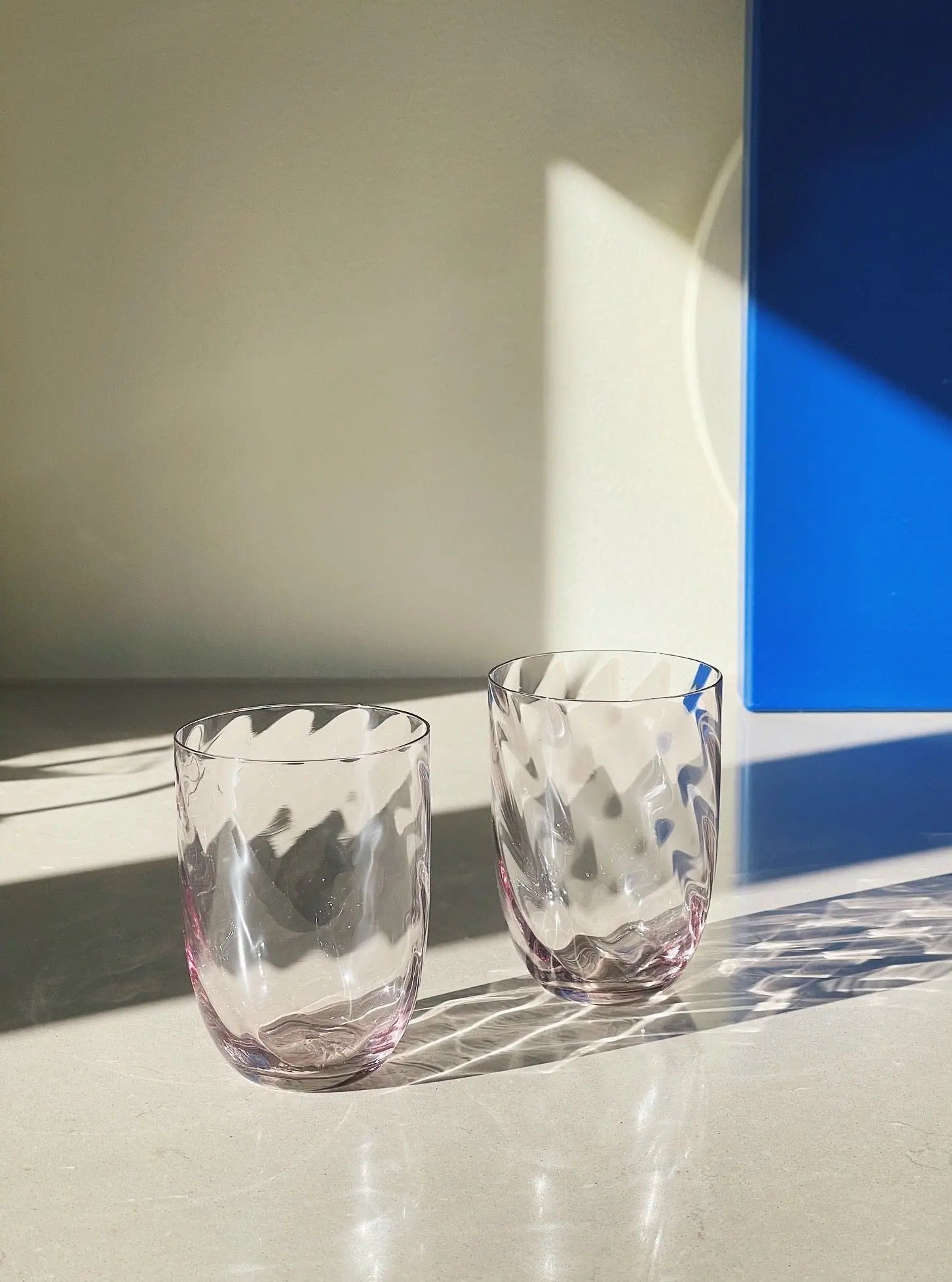 Anna von Lipa Swirl tumbler glas | Lilla Anna von Lipa
