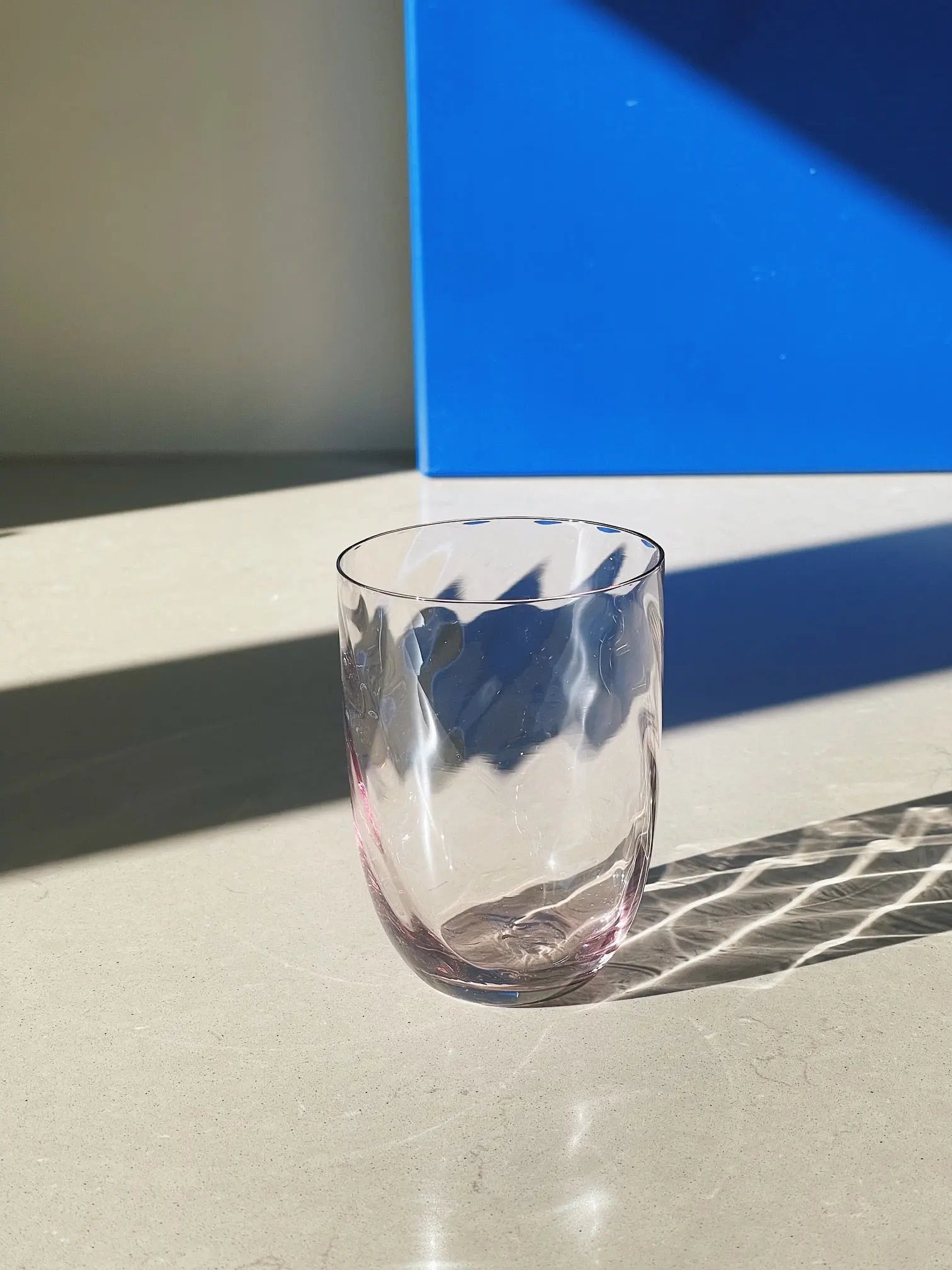 Anna von Lipa Swirl tumbler glas | Lilla Anna von Lipa