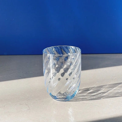 Anna von Lipa Swirl tumbler glas | Lyseblå Anna von Lipa