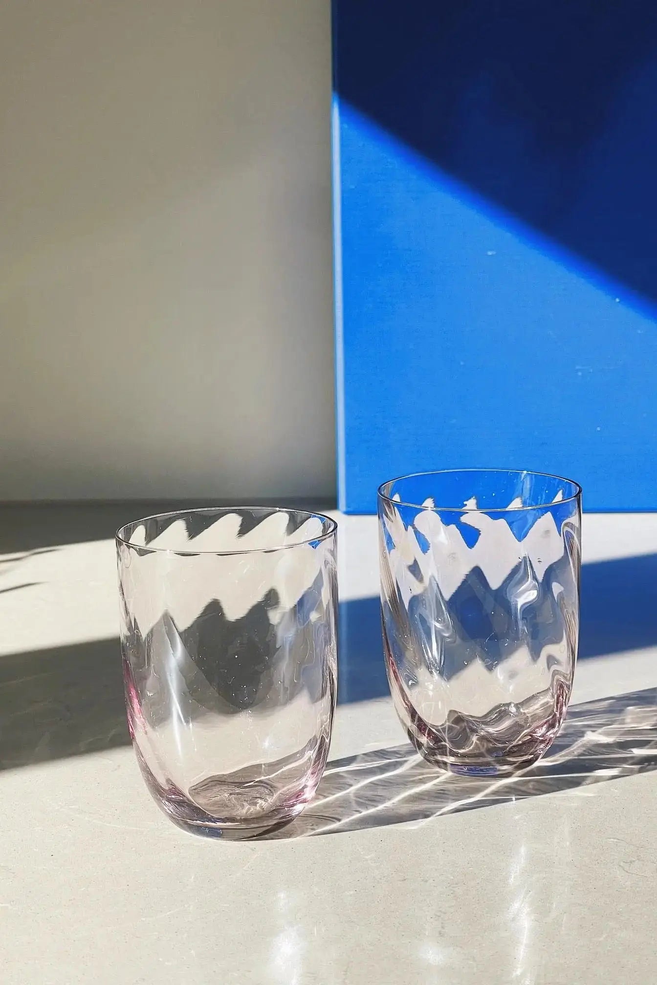 Anna von Lipa Swirl tumbler glas | Lilla Anna von Lipa