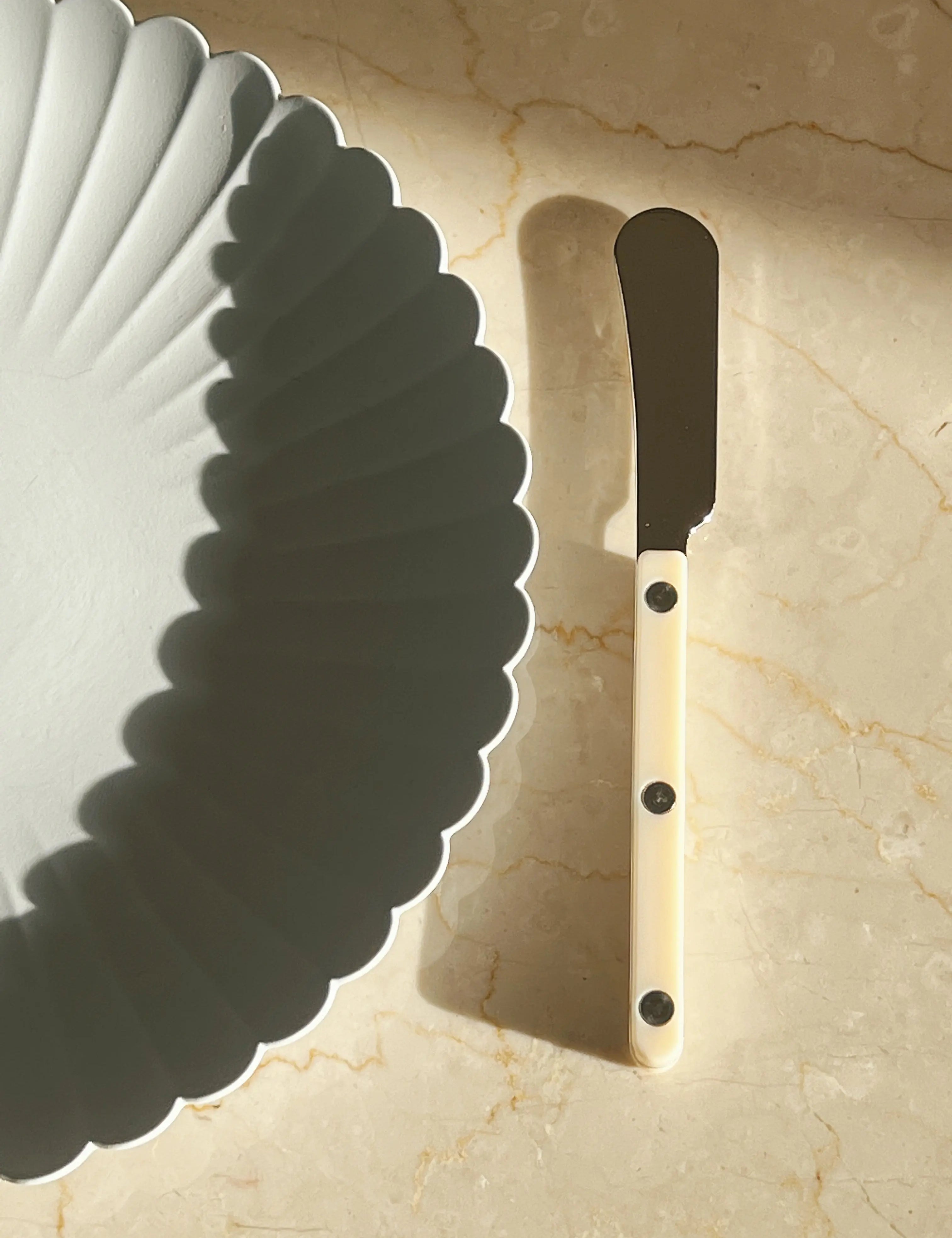 Bistrot Solid Smørkniv | Ivory (elfenben) Sabre Paris