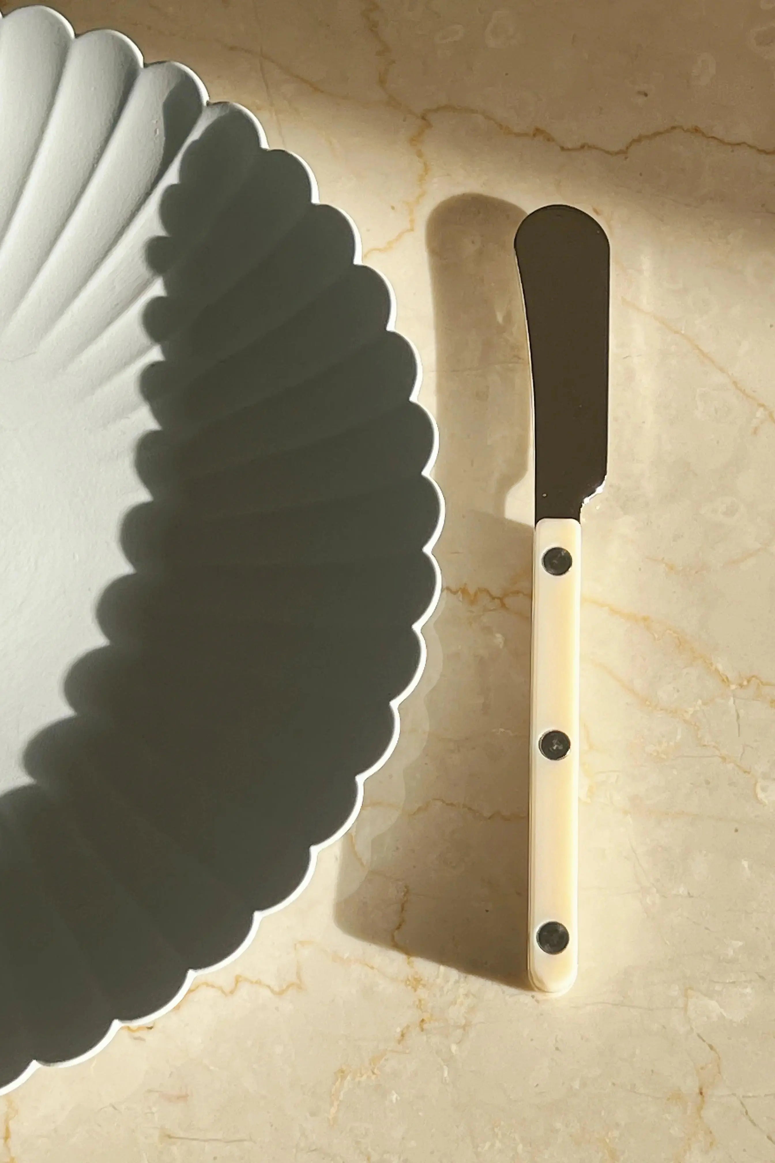 Bistrot Solid Smørkniv | Ivory (elfenben) Sabre Paris