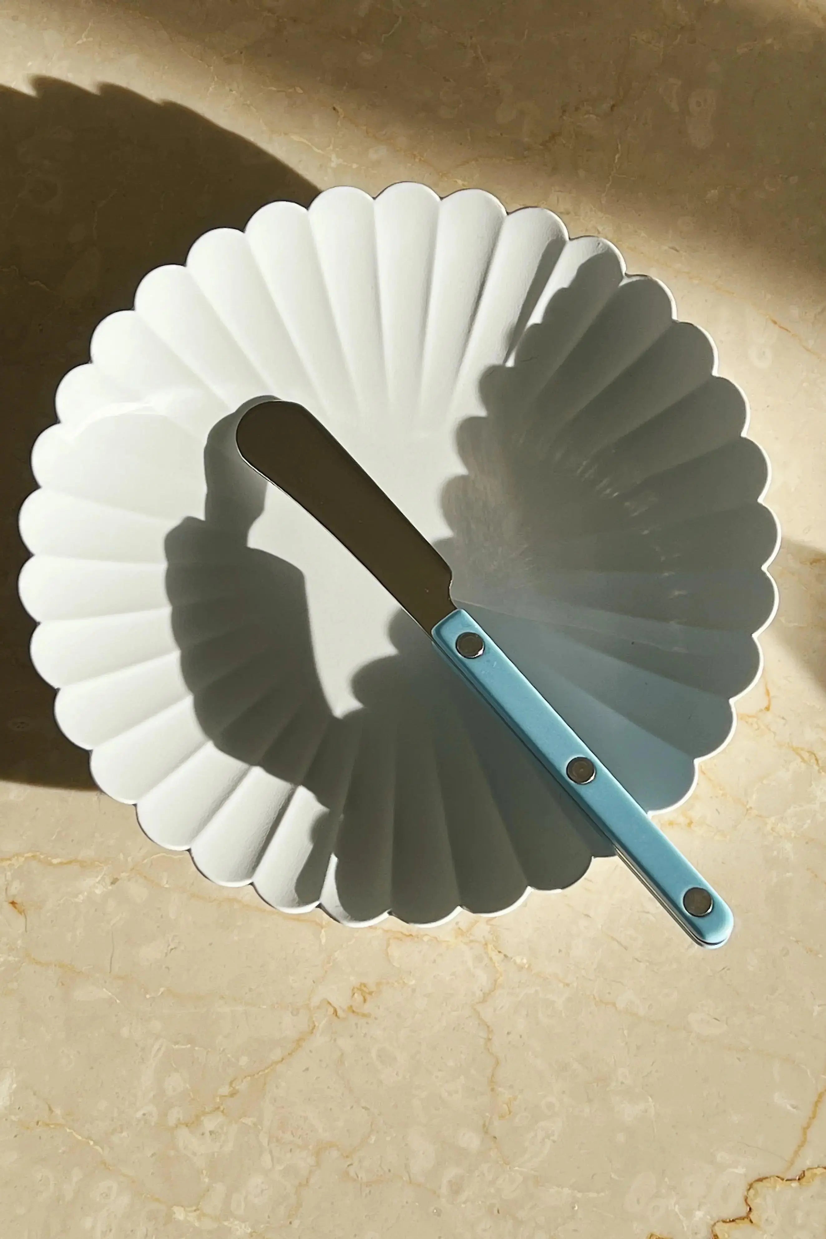 Bistrot Solid Smørkniv | Pastel Blue (pastelblå) Sabre Paris