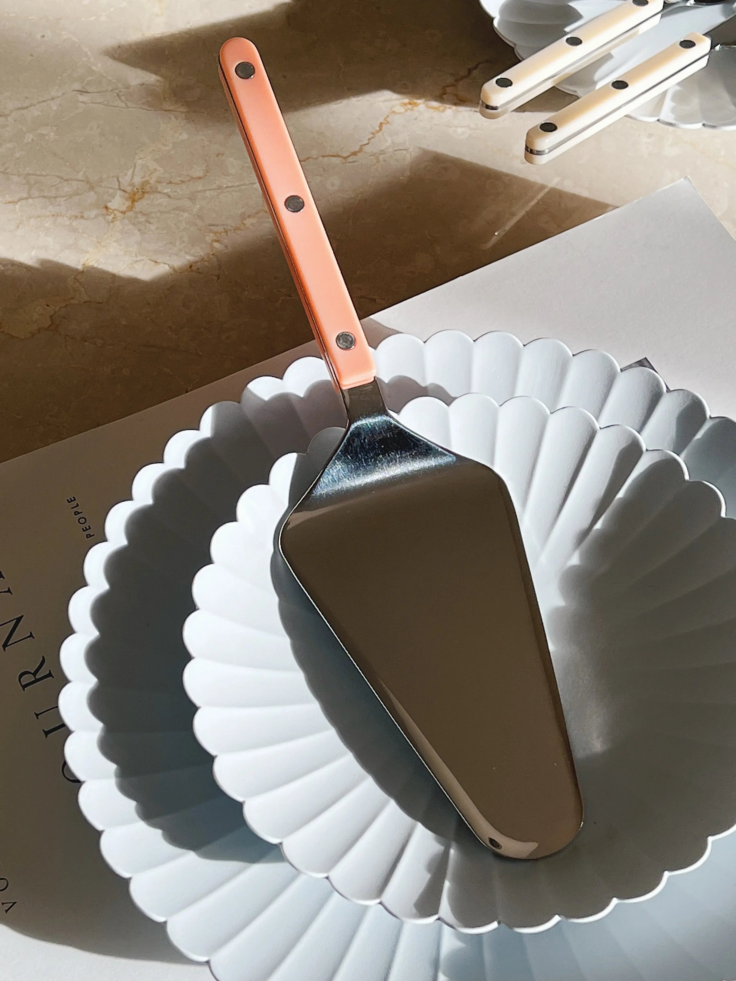 kagekniv | Nude Pink (ferskenfarvet) Sabre Paris