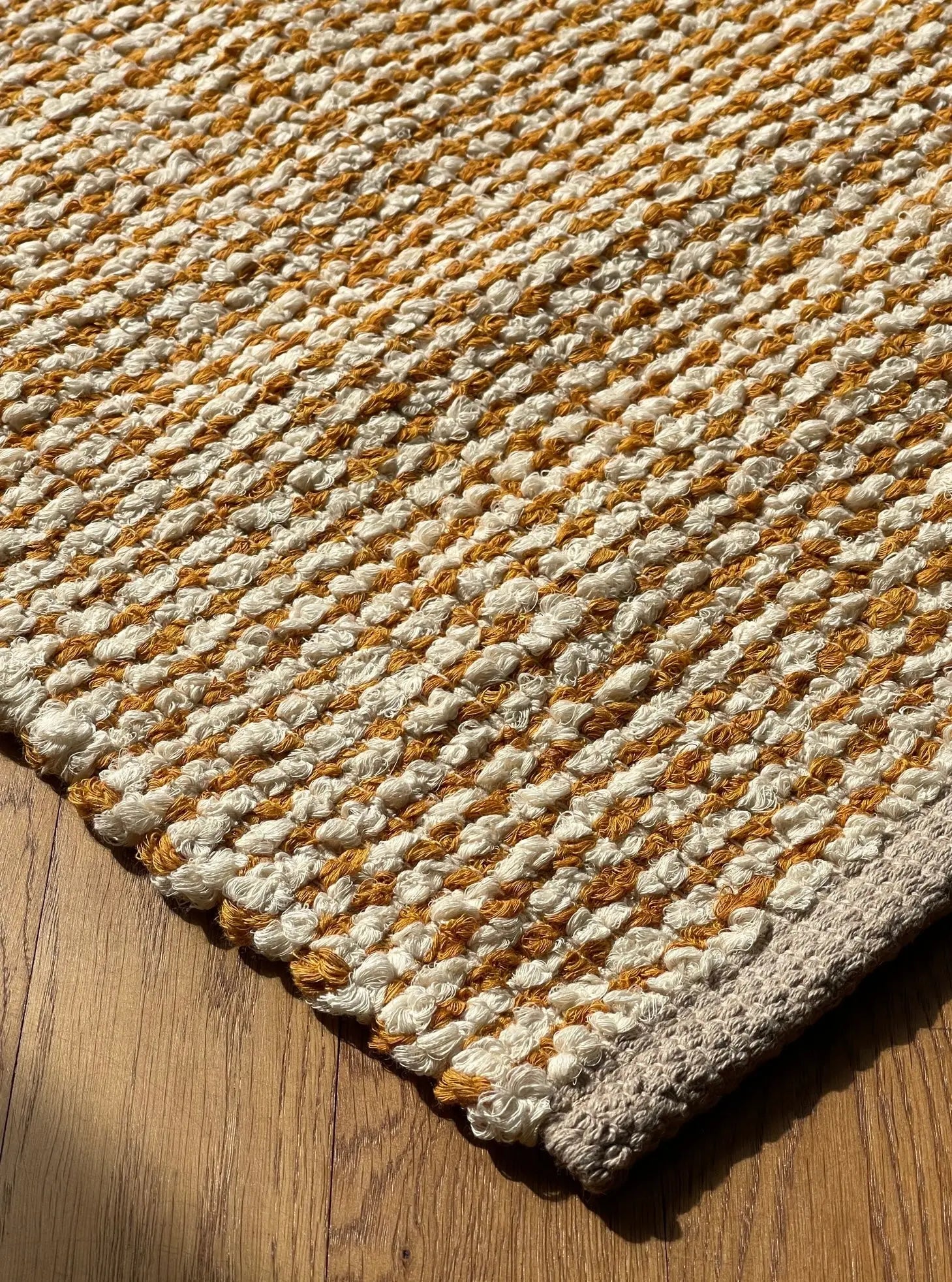 Gulvtæppe i bomuld | Beige/saffron 70x140 cm Casa Cubista
