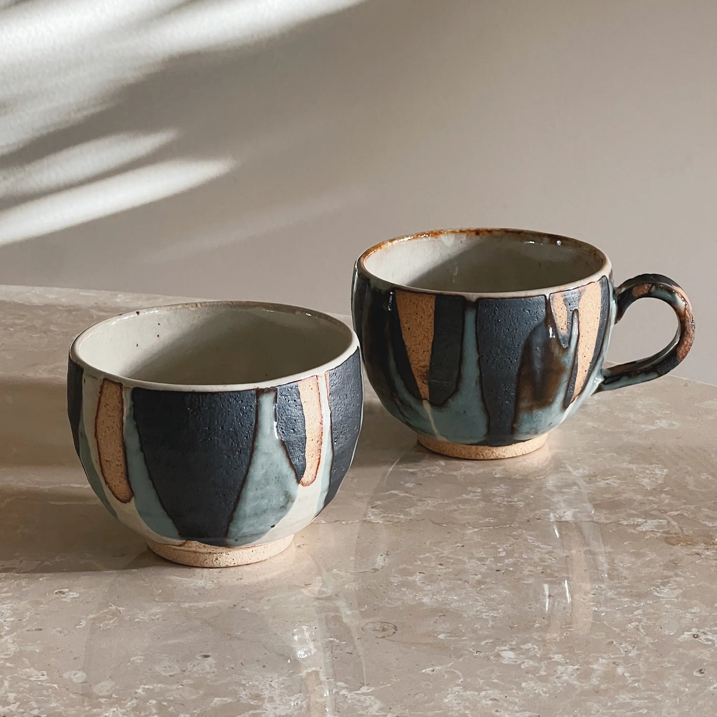Håndlavet kop uden hank fra Japan i keramik Studio Hafnia