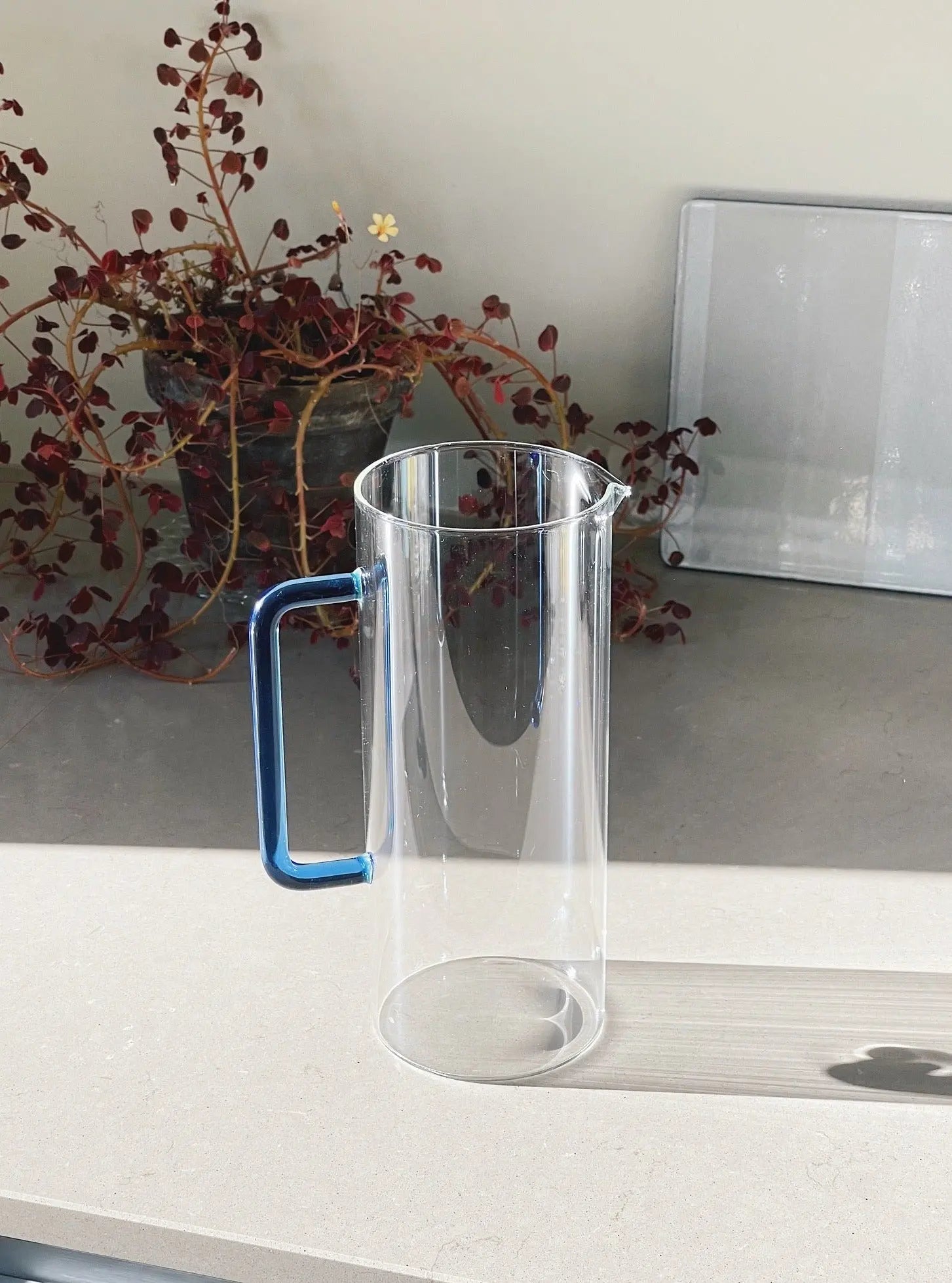 Ichendorf Tube kande i glas med blå hank Ichendorf