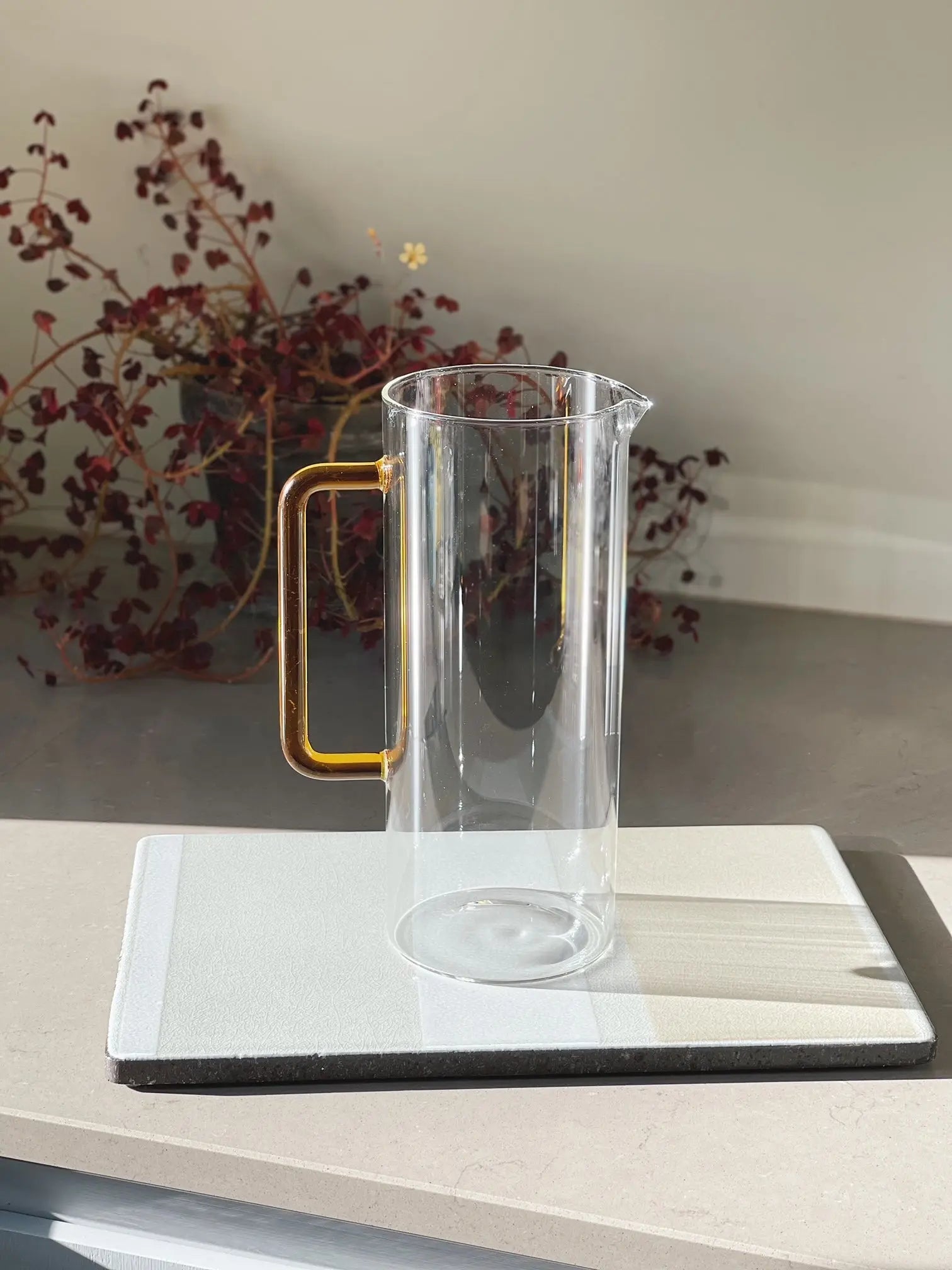 Ichendorf Tube kande i glas med gul hank Ichendorf