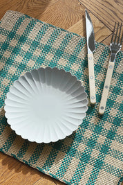 Iraca Dækkeserviet i strå | Turkis/natur striber Studio Hafnia