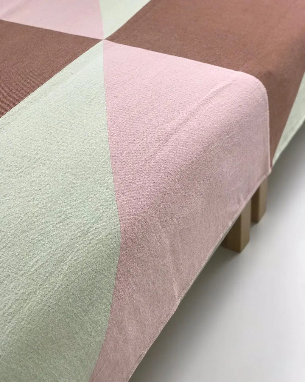 brun | 130 x 180cm Jou Quilts