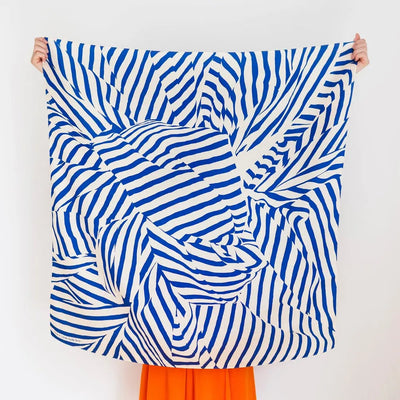 Japansk Furoshiki med blå prikker/striber | 90 x 90 cm Link Collective