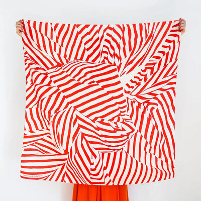 Japansk Furoshiki med røde prikker/striber | 90 x 90 cm Link Collective