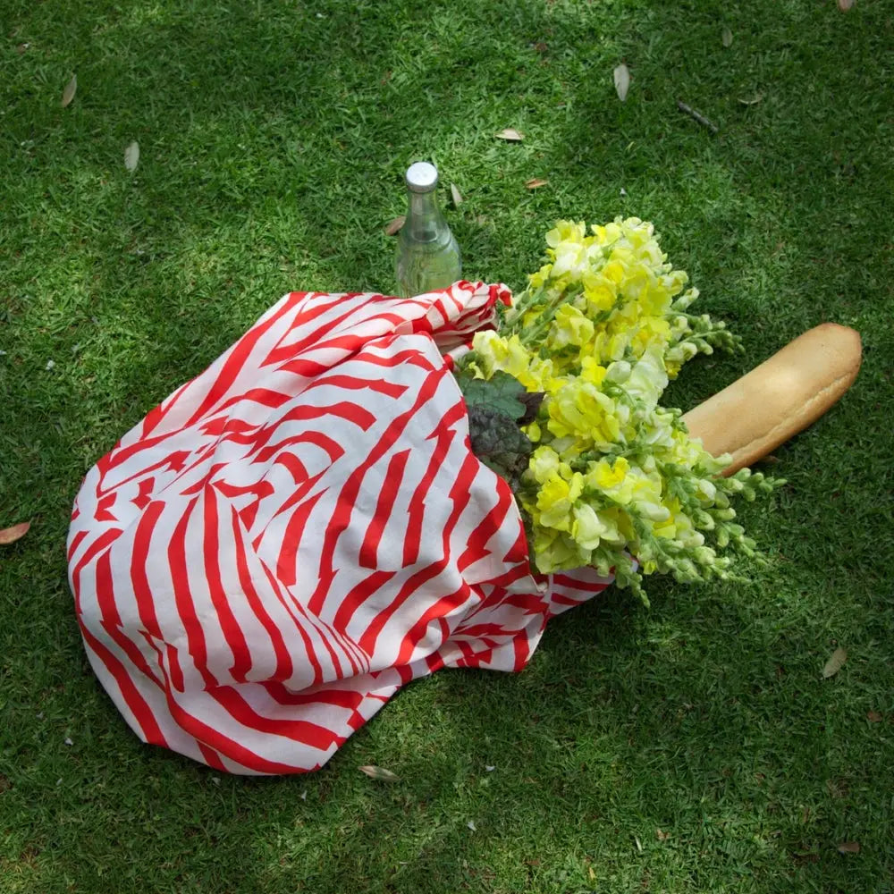 Japansk Furoshiki med røde prikker/striber | 90 x 90 cm Link Collective