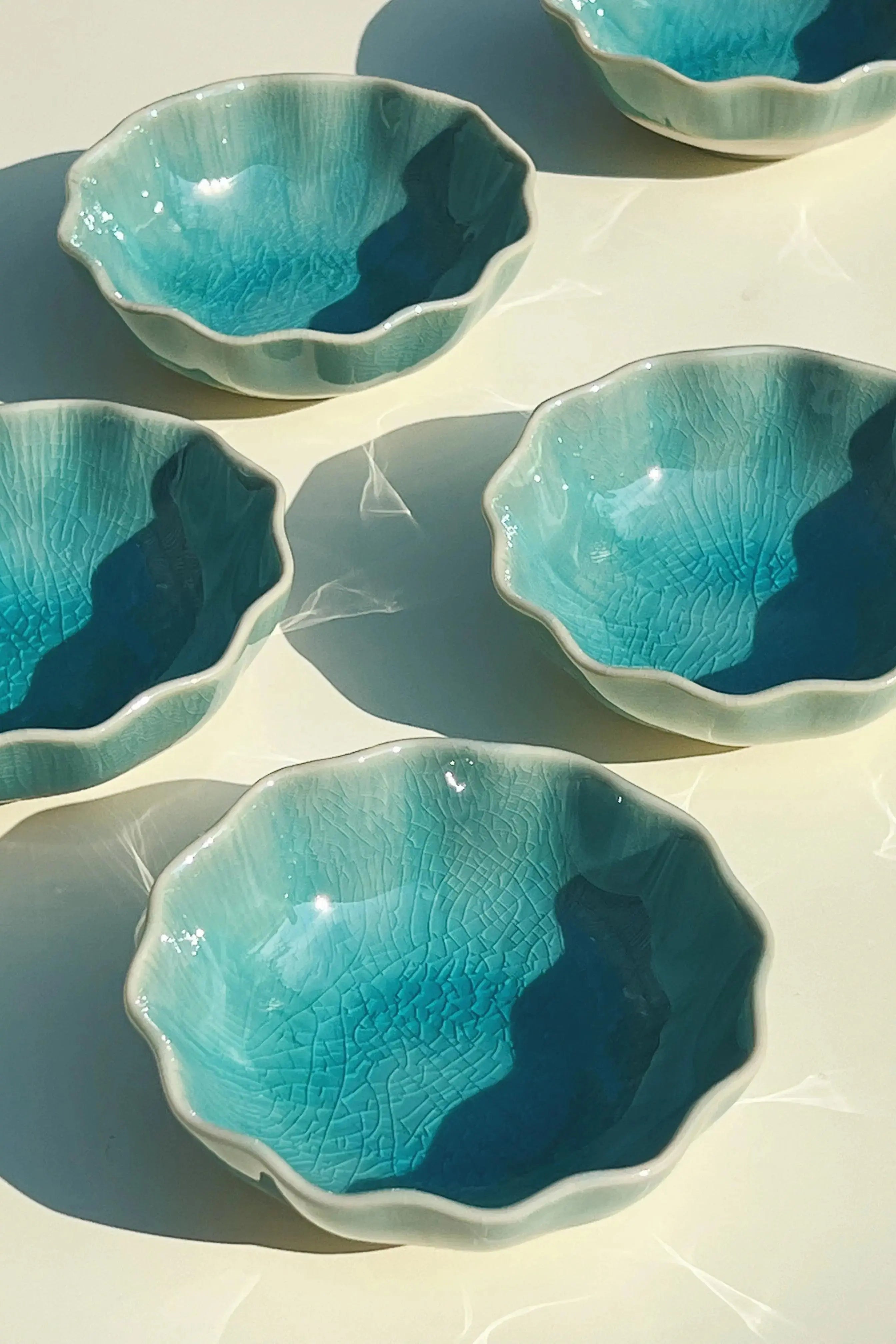 Japansk blomsterformet skål | Grøn Studio Hafnia