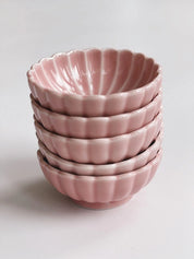 Japansk blomsterskål i keramik | Pink Studio Hafnia