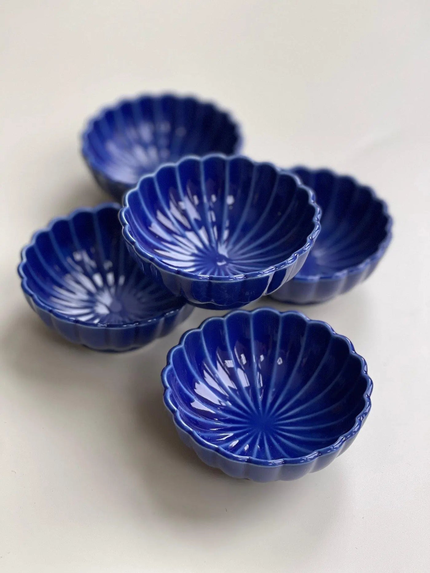 Japansk blomsterskål i keramik | Pink Studio Hafnia
