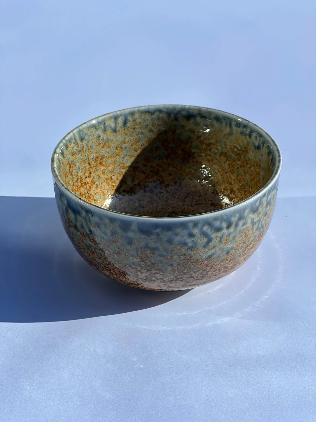 Japansk skål med blå og brun glasur Studio Hafnia