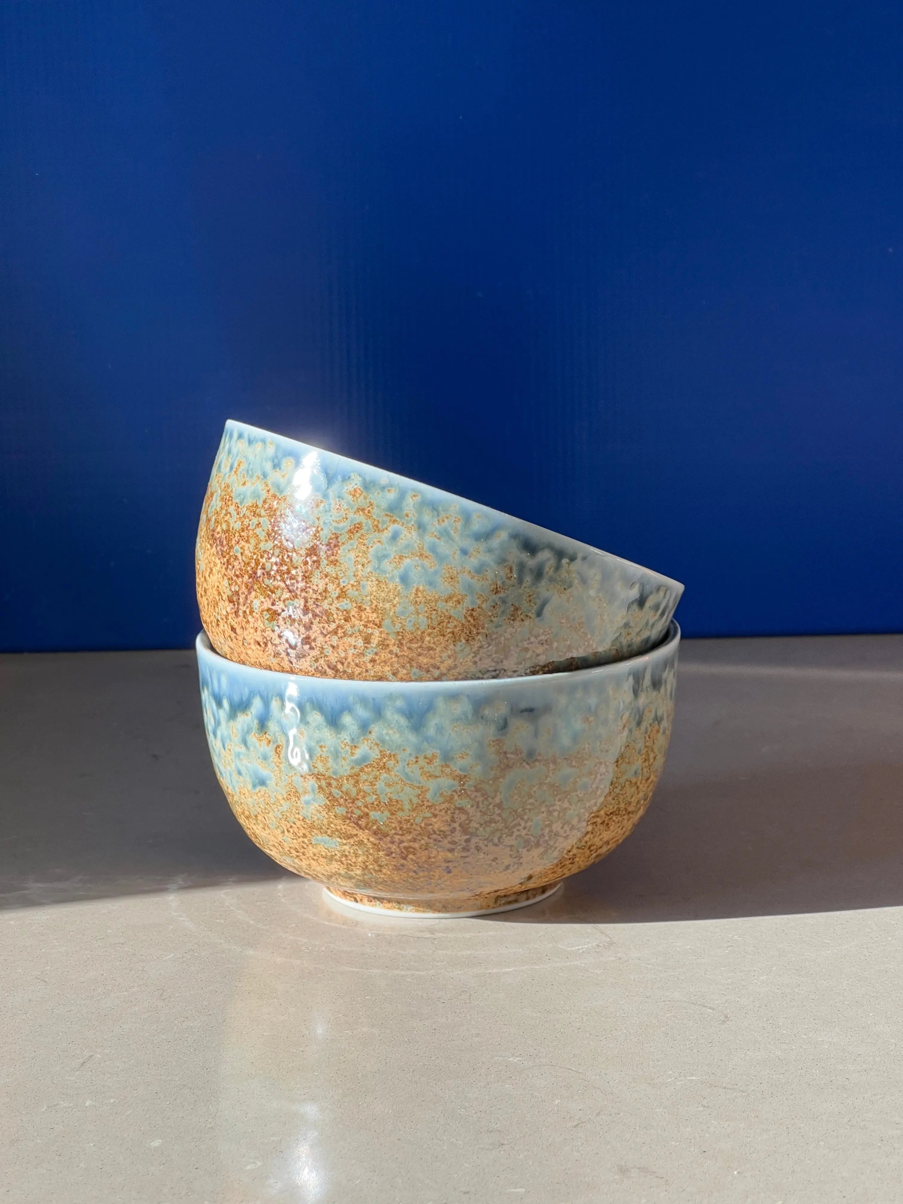 Japansk skål med blå og brun glasur Studio Hafnia